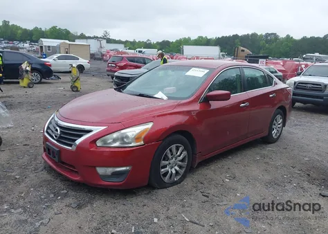 2013 Nissan Altima 2.5 S z USA, uszkodzony, nr VIN 1N4AL3AP2DN553952